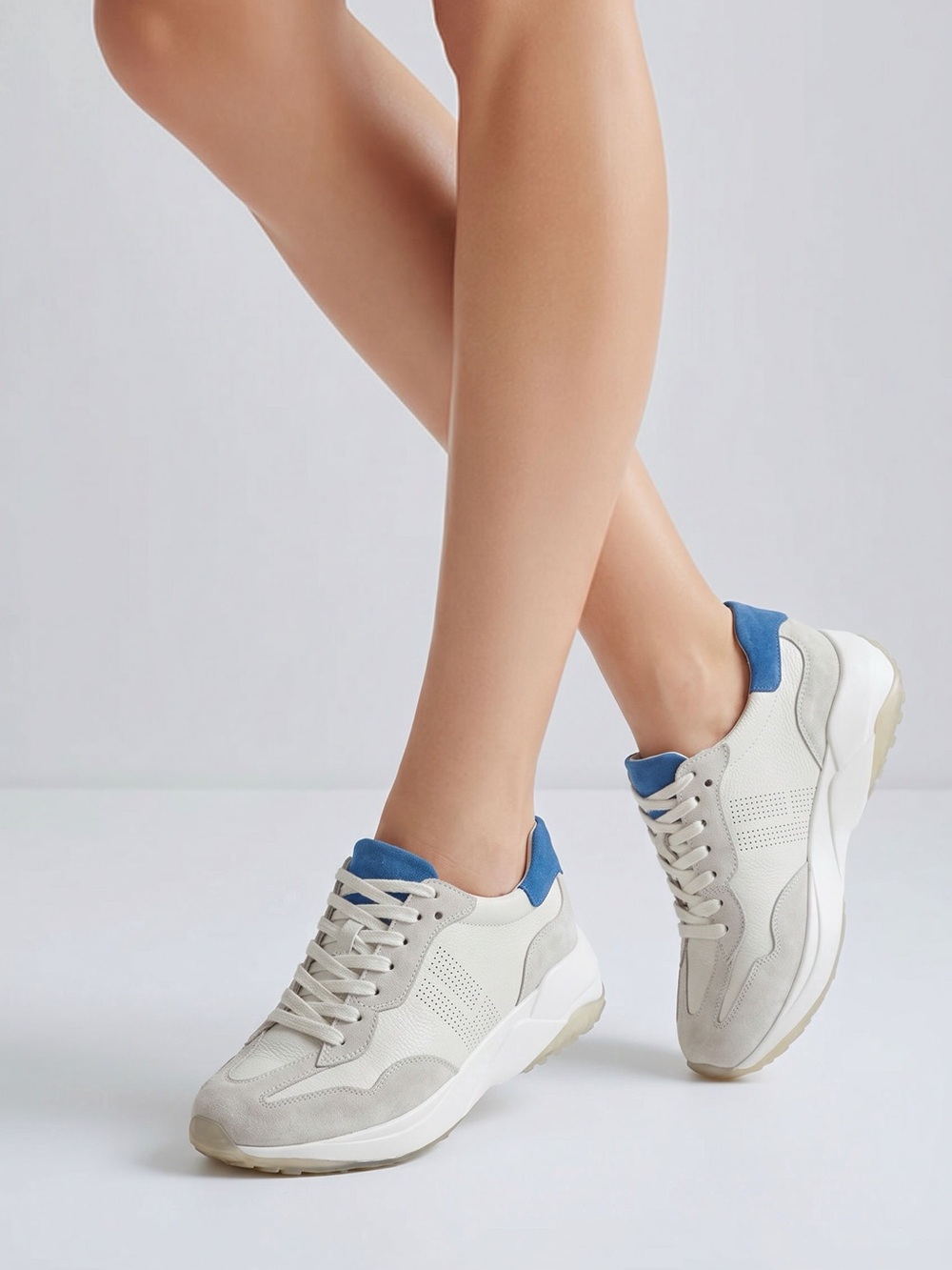 Paul Green Amber Sneaker, Ice White, 9.5 US, Excellent